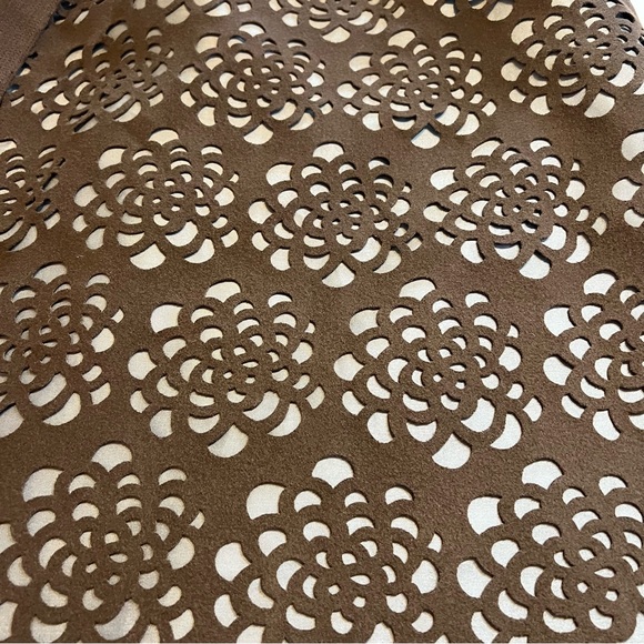 Charles Nolan Wool Blend Laser Cut Floral Perforated Midi Skirt Size 14 EUC - Picture 4 of 10